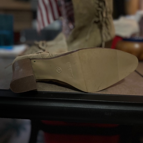 Women’s suede fringe boots - Picture 2 of 5